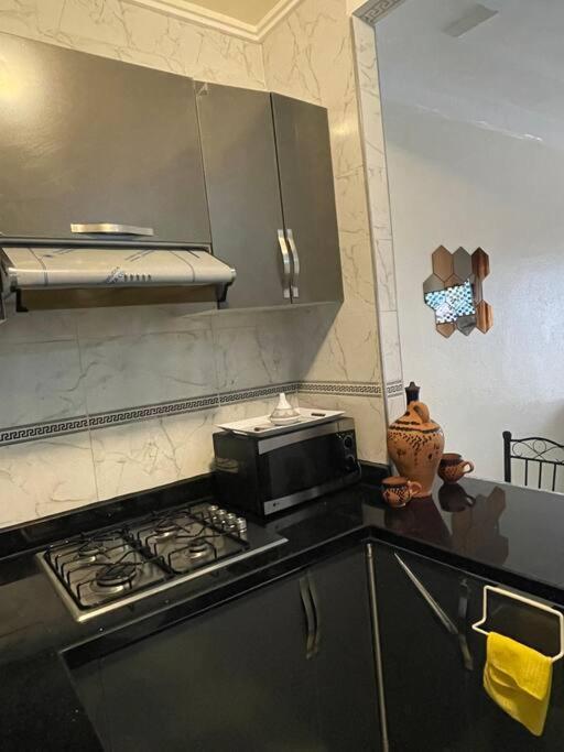 Lux Apartment in Malabata Tangier Bagian luar foto